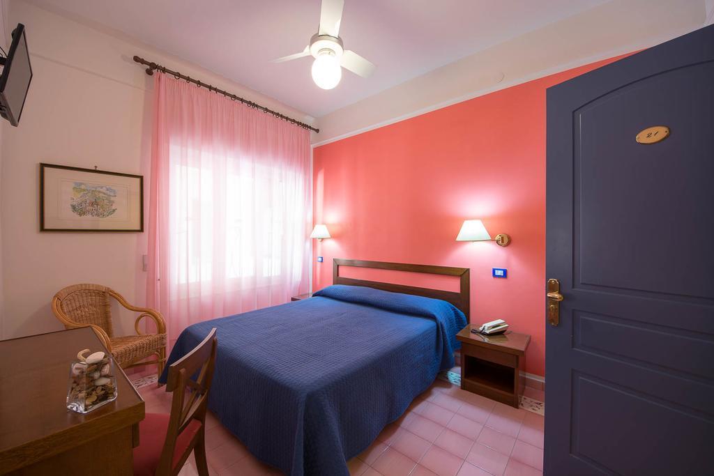 Hotel Sole Maiori Esterno foto